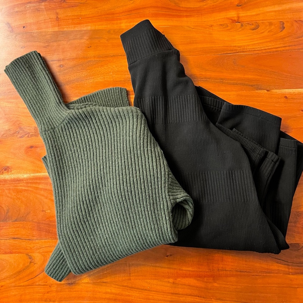 Women’s size XXL Oversized Turtleneck Tunic Sweater Bundle set of ✌️
